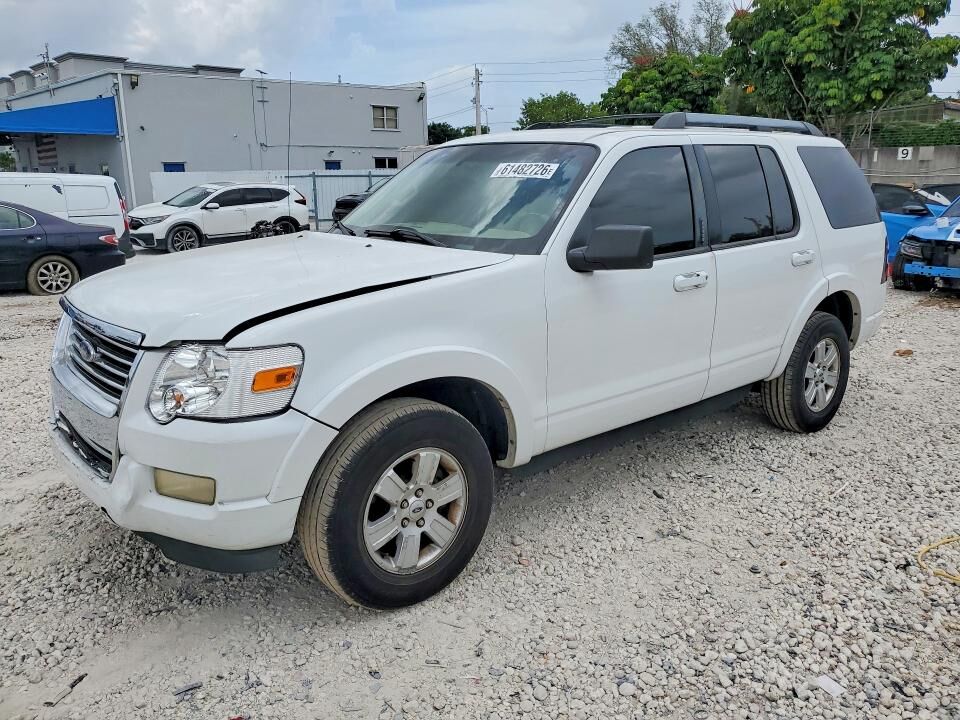 2009 FORD Explorer