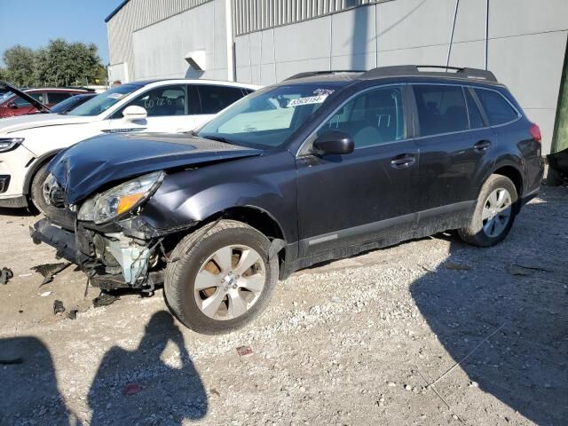 2011 SUBARU Outback