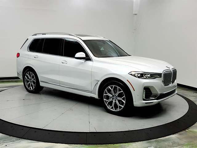 2021 BMW X7