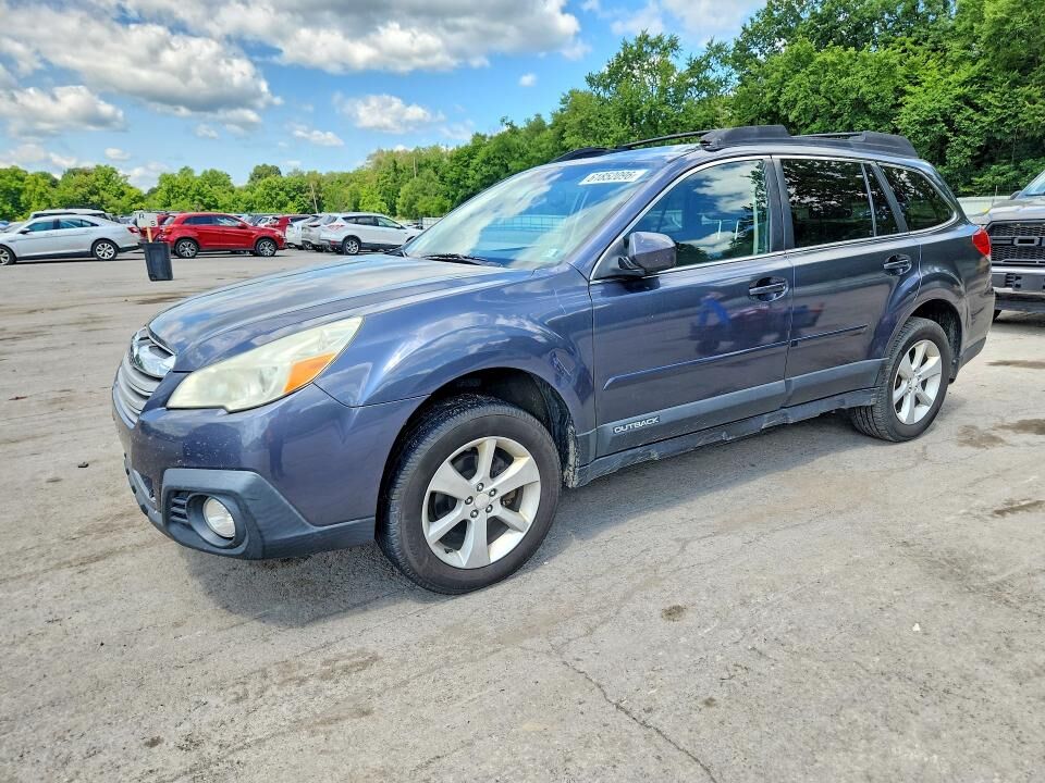 2014 SUBARU Outback