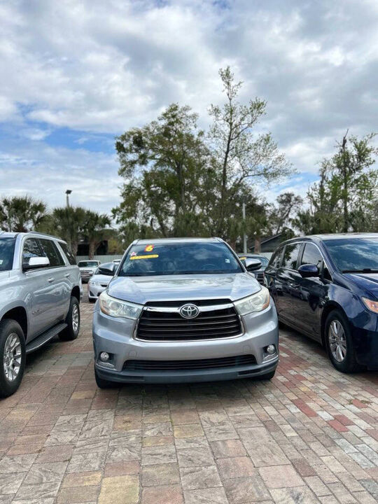 2016 TOYOTA Highlander