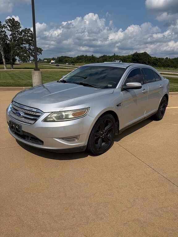 2012 FORD Taurus