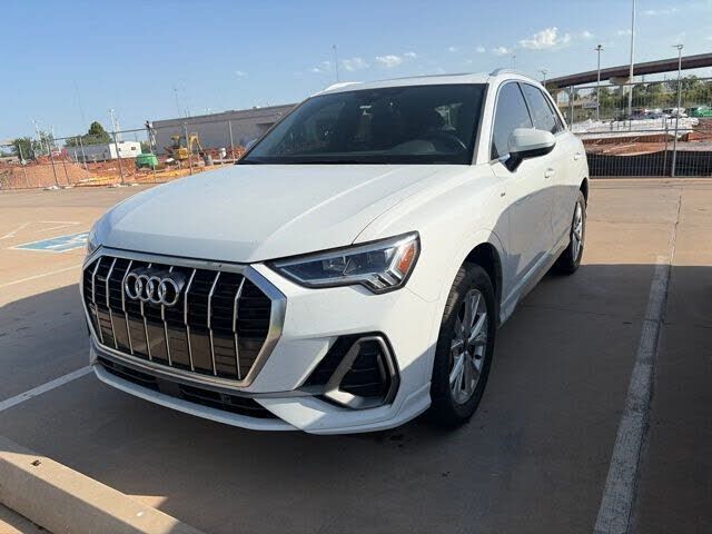 2022 AUDI Q3