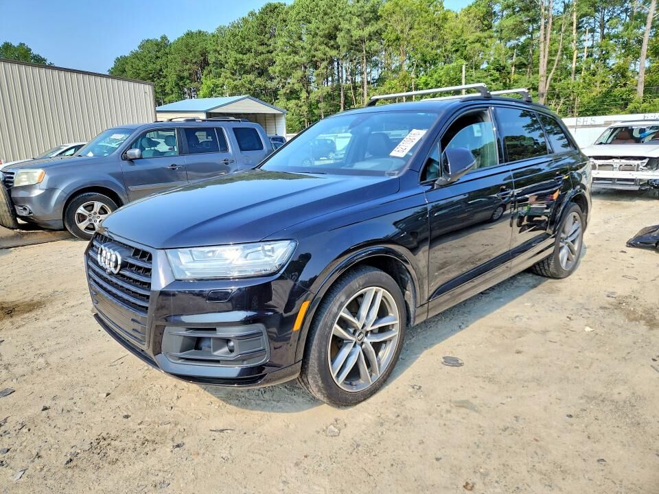 2017 AUDI Q7