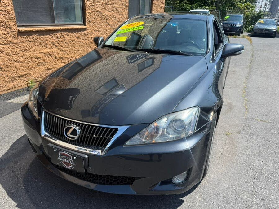 2009 LEXUS IS