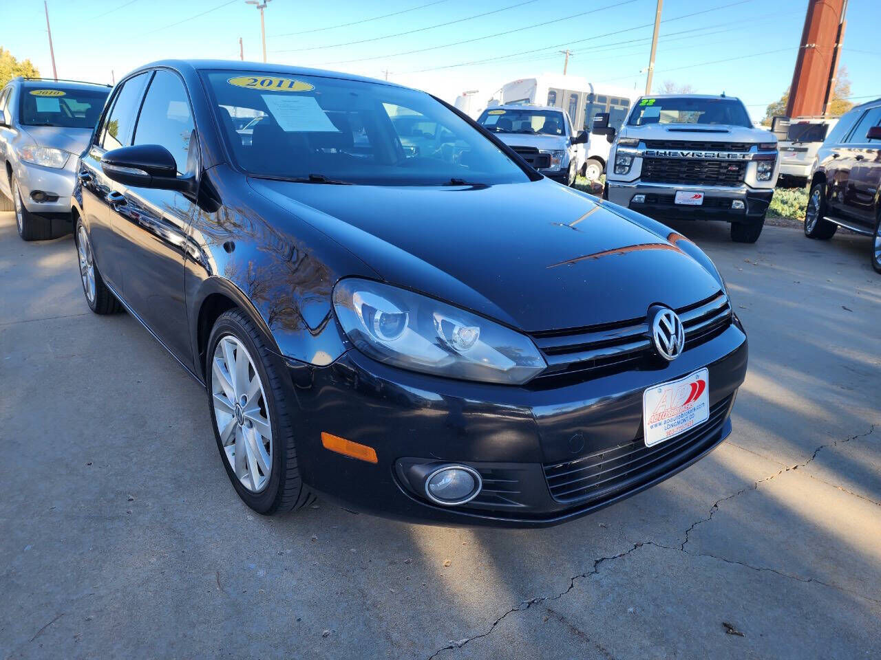 2011 VOLKSWAGEN Golf