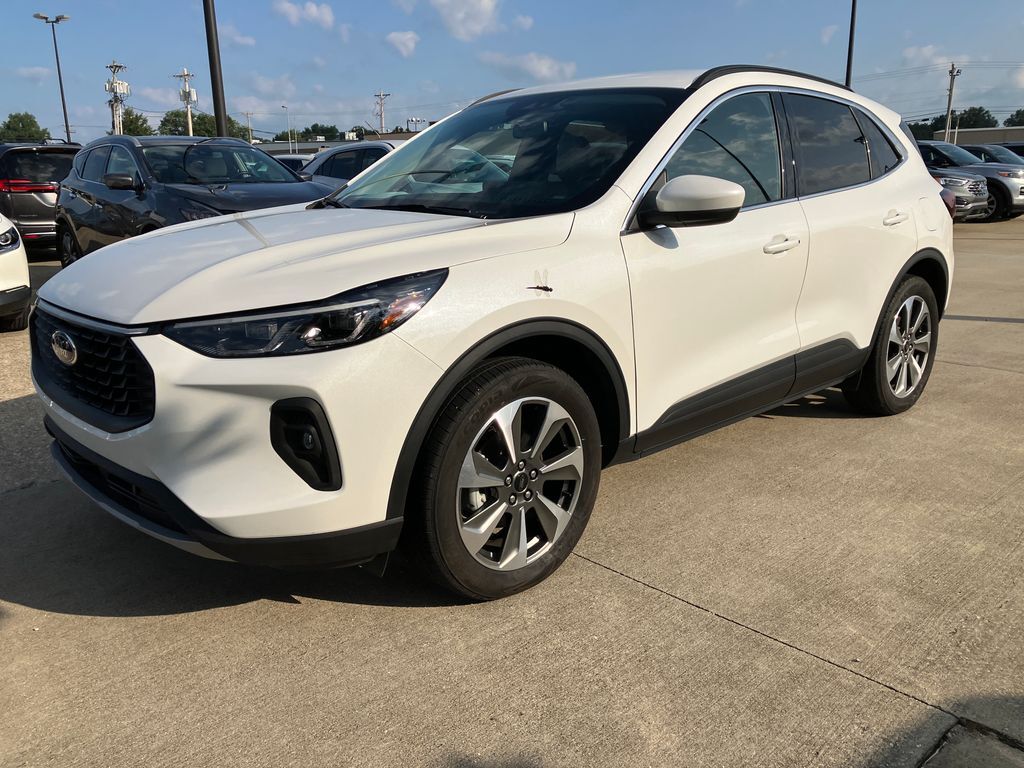 2025 FORD Escape