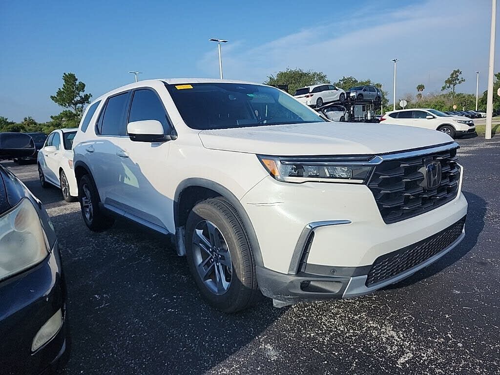 2023 HONDA Pilot