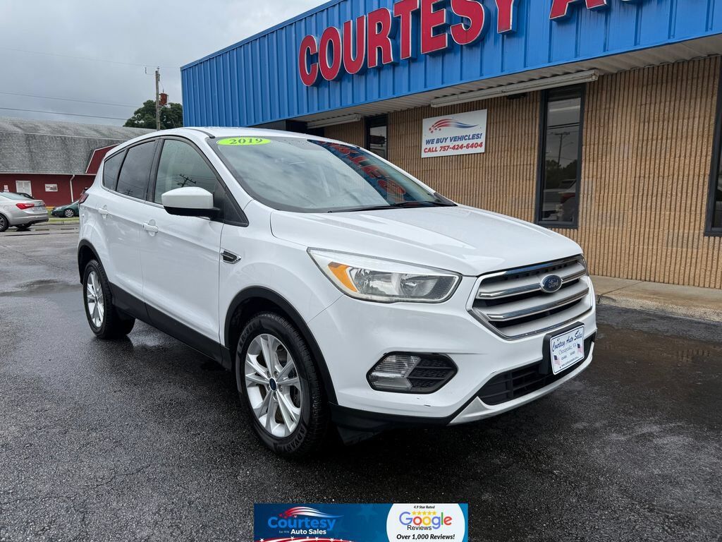 2019 FORD Escape
