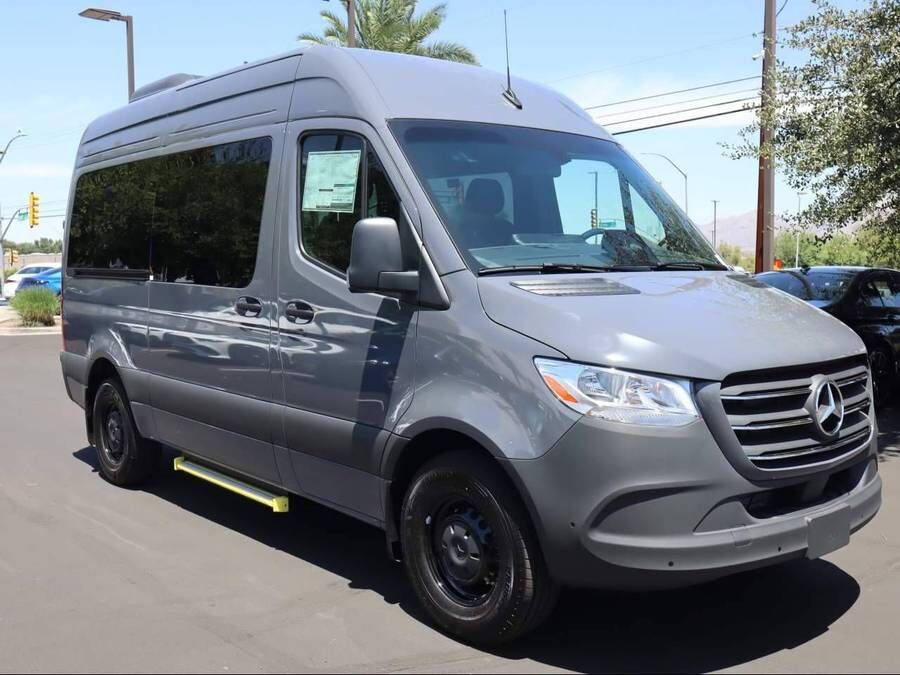 2026 MERCEDES-BENZ Sprinter