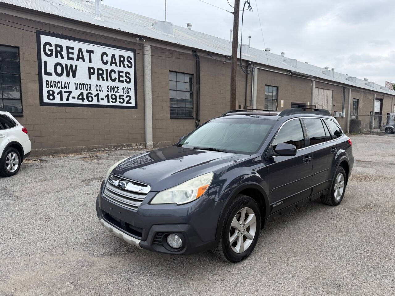2014 SUBARU Outback