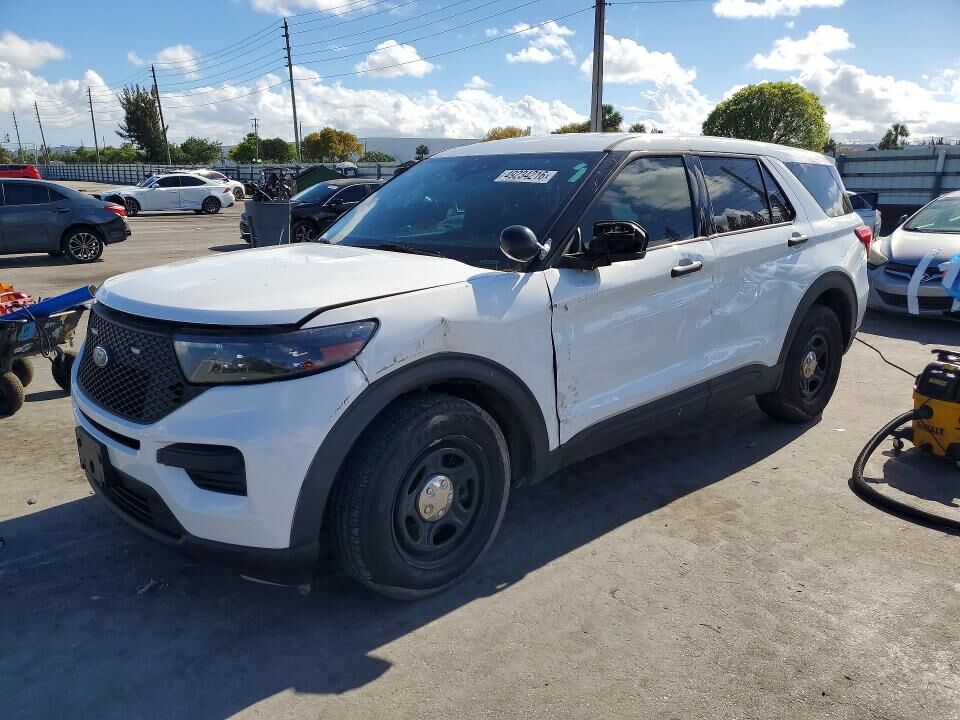 2021 FORD Explorer