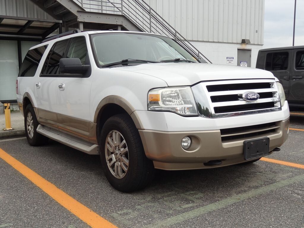 2013 FORD Expedition