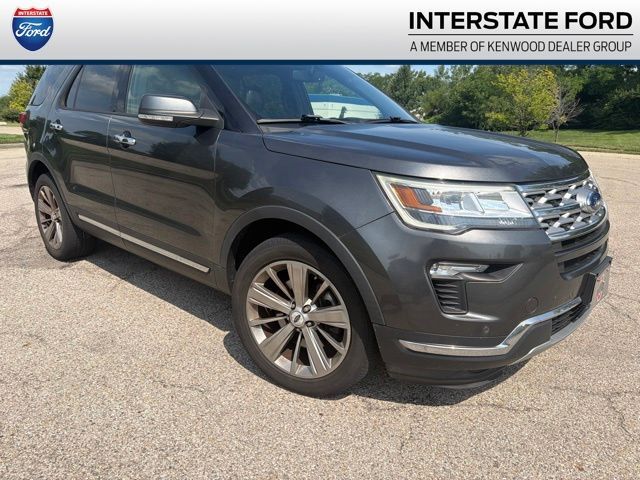 2018 FORD Explorer