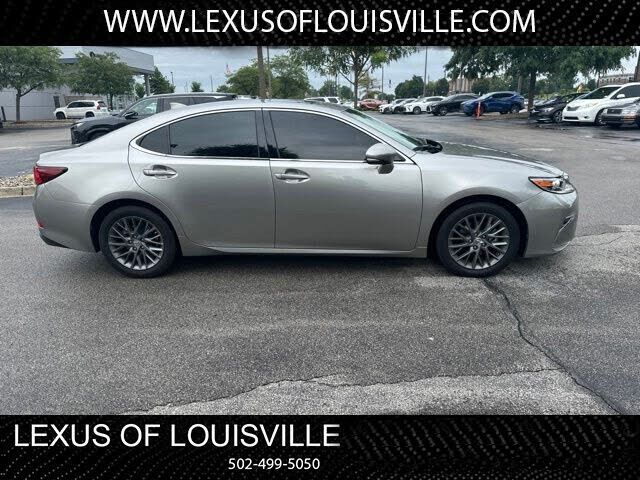 2018 LEXUS ES