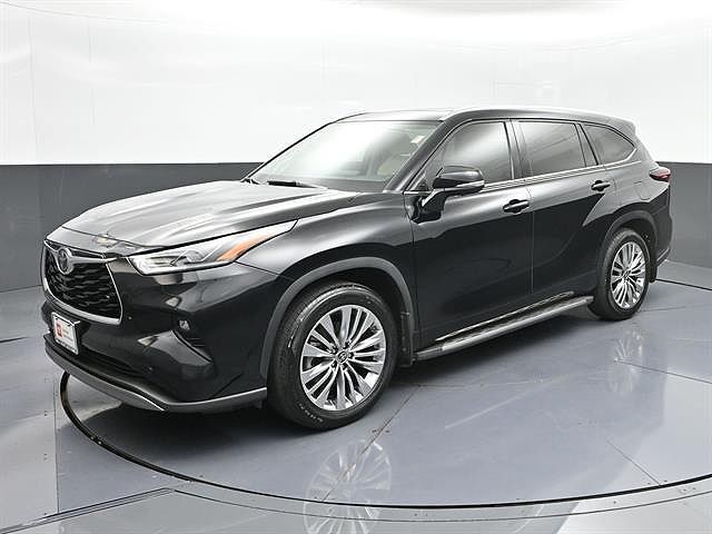 2024 TOYOTA Highlander
