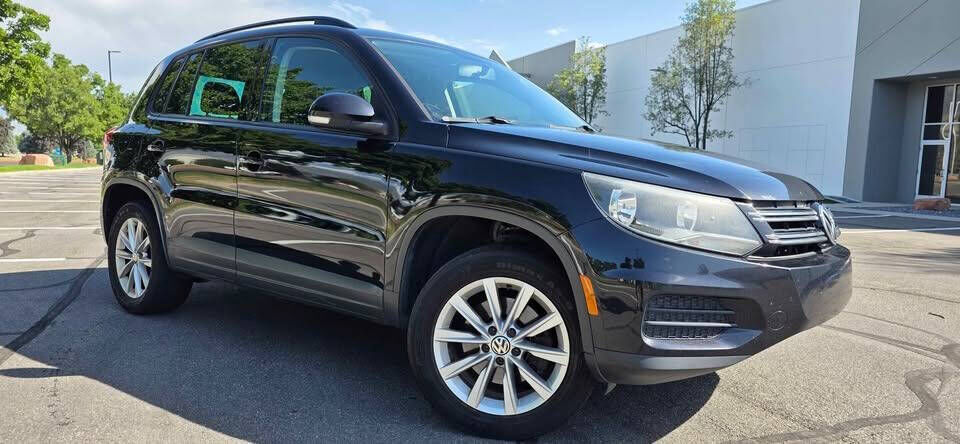 2015 VOLKSWAGEN Tiguan