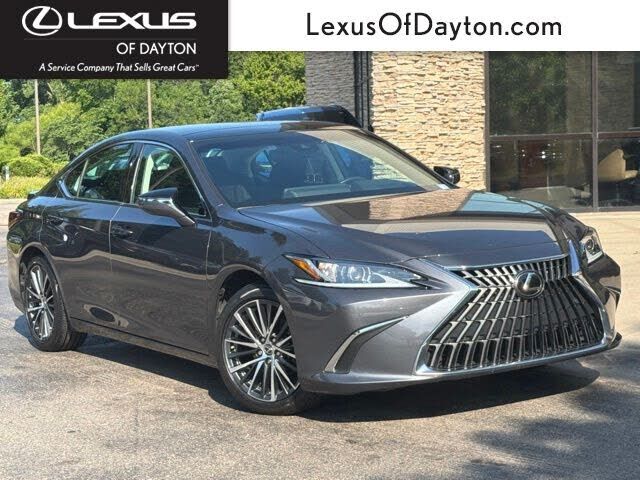2023 LEXUS ES