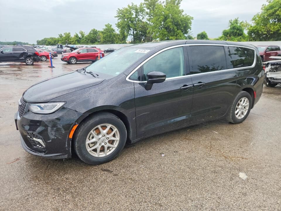 2023 CHRYSLER Pacifica