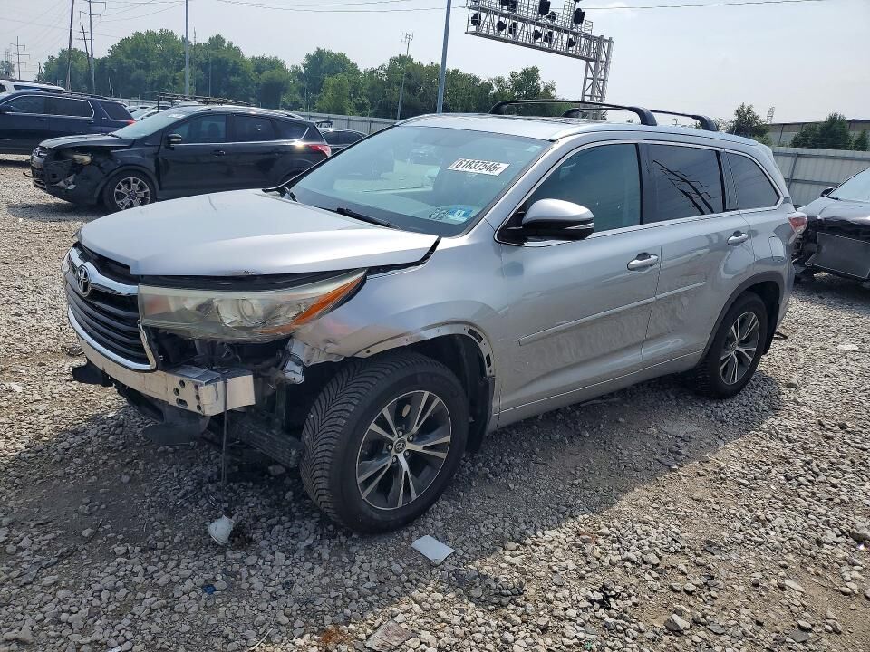 2016 TOYOTA Highlander