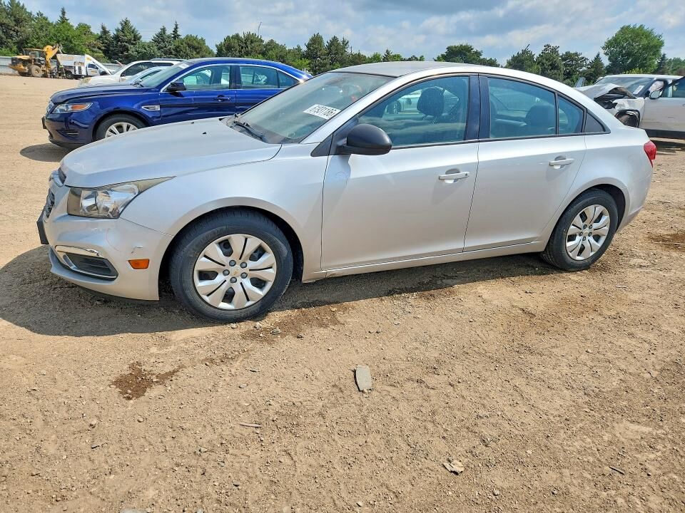 2015 CHEVROLET Cruze