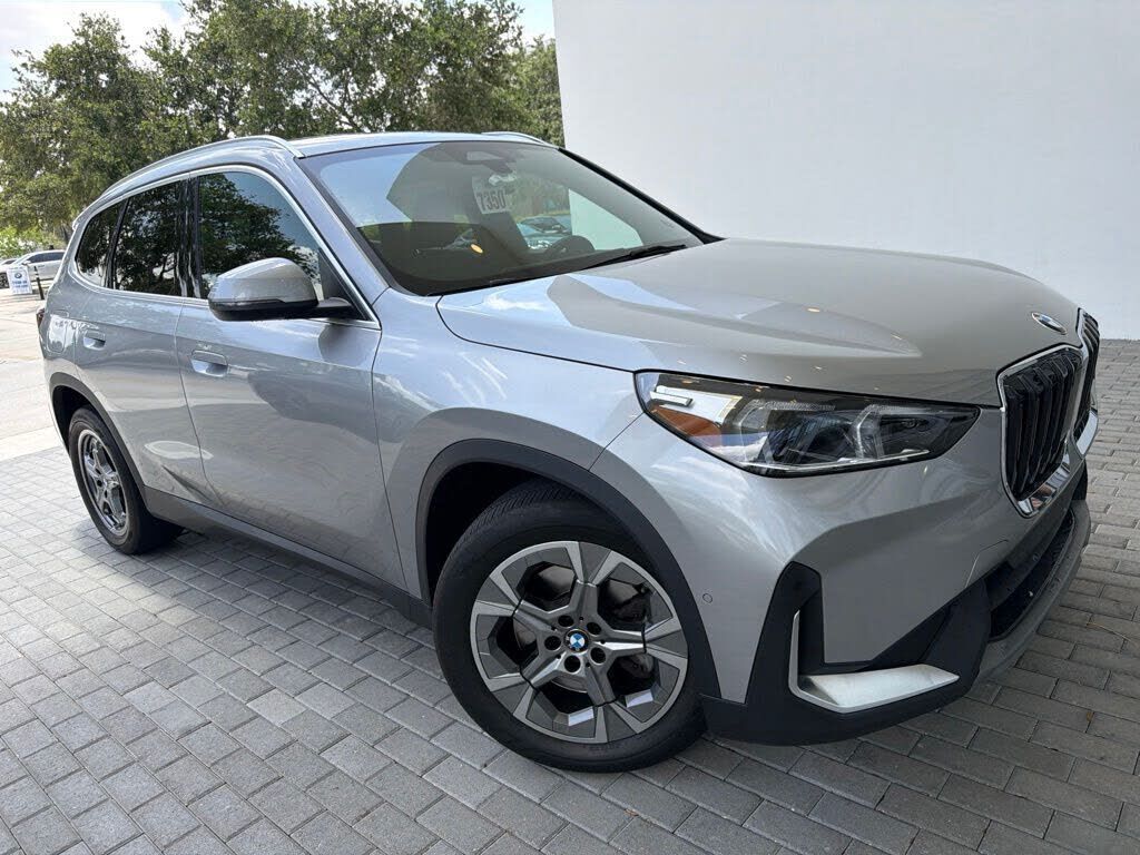 2023 BMW X1