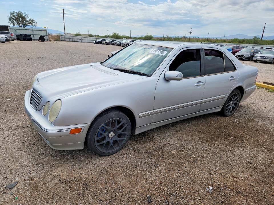 2000 MERCEDES-BENZ E-Class