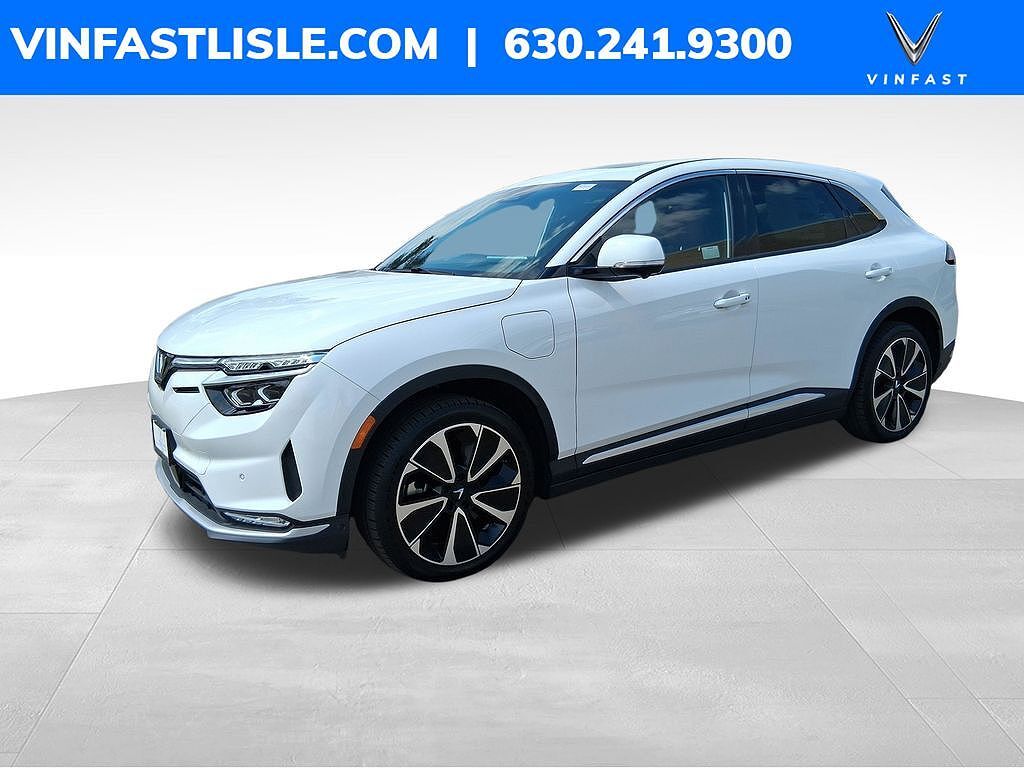 2025 VINFAST VF 8