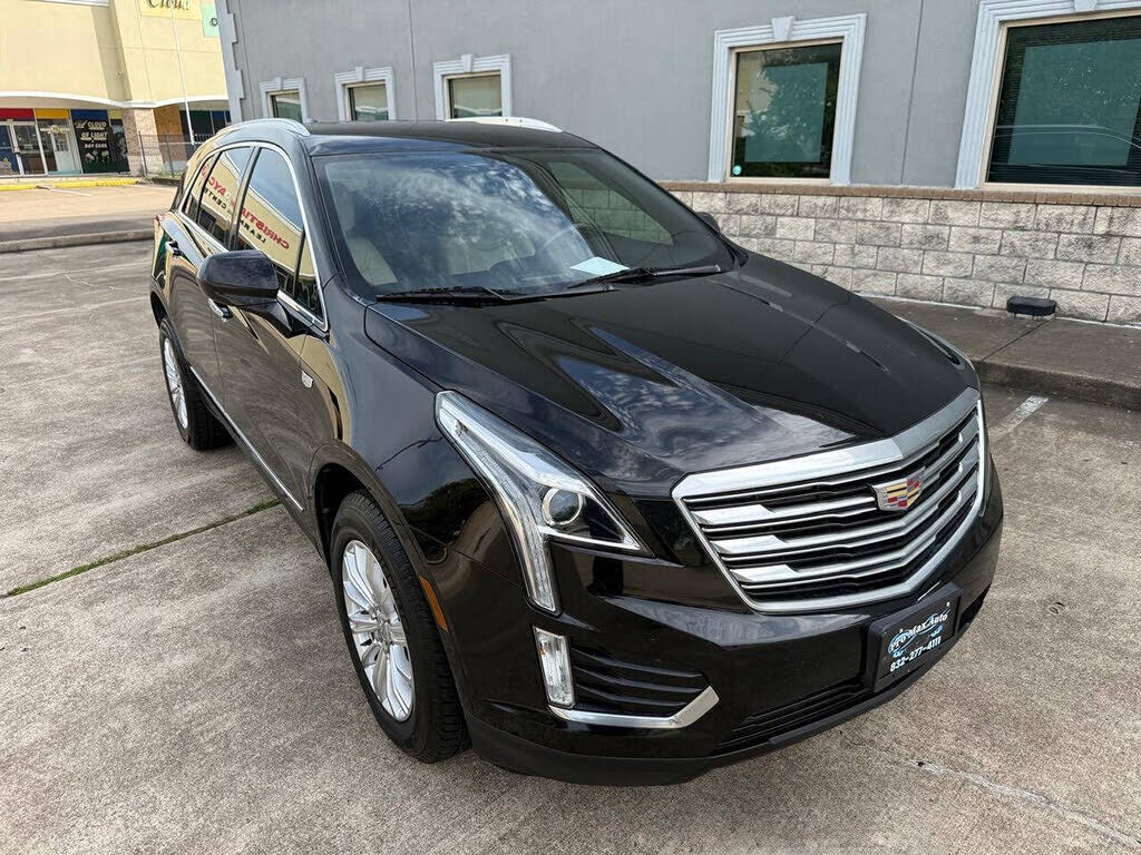 2017 CADILLAC XT5