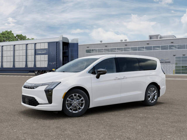 2027 CHRYSLER Pacifica