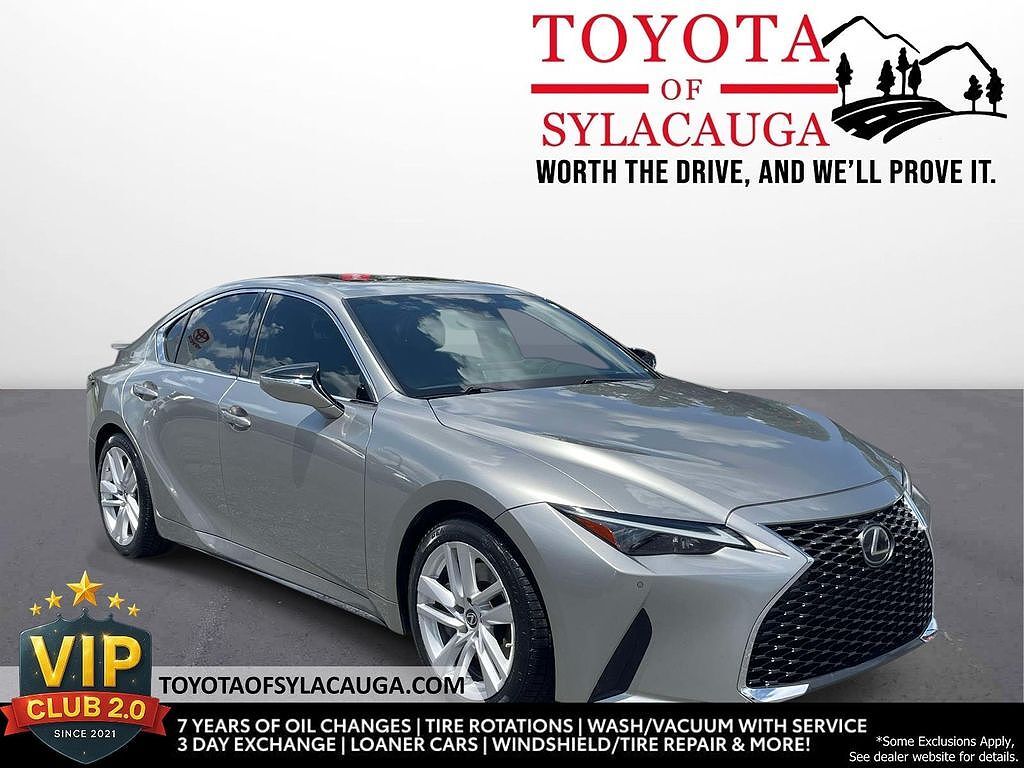 2021 LEXUS IS