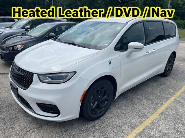 2022 CHRYSLER Pacifica