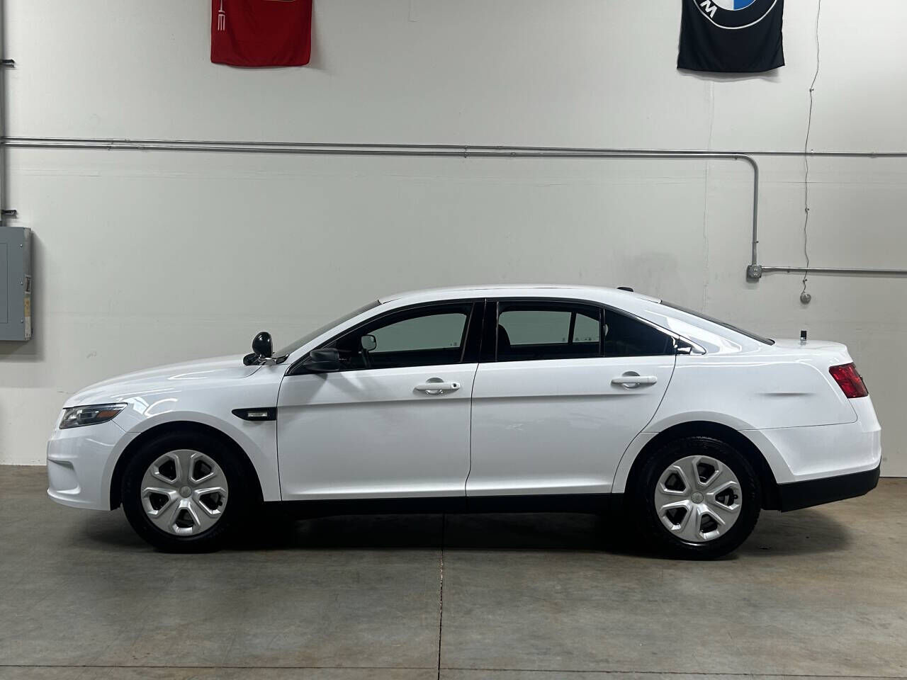 2016 FORD Taurus