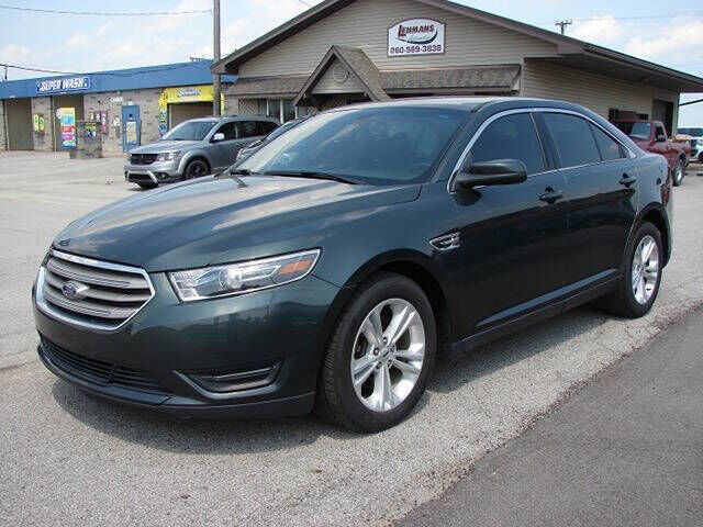 2016 FORD Taurus