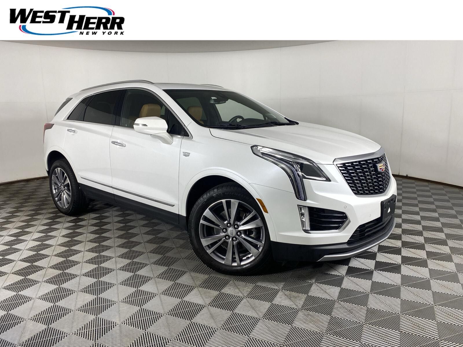 2025 CADILLAC XT5