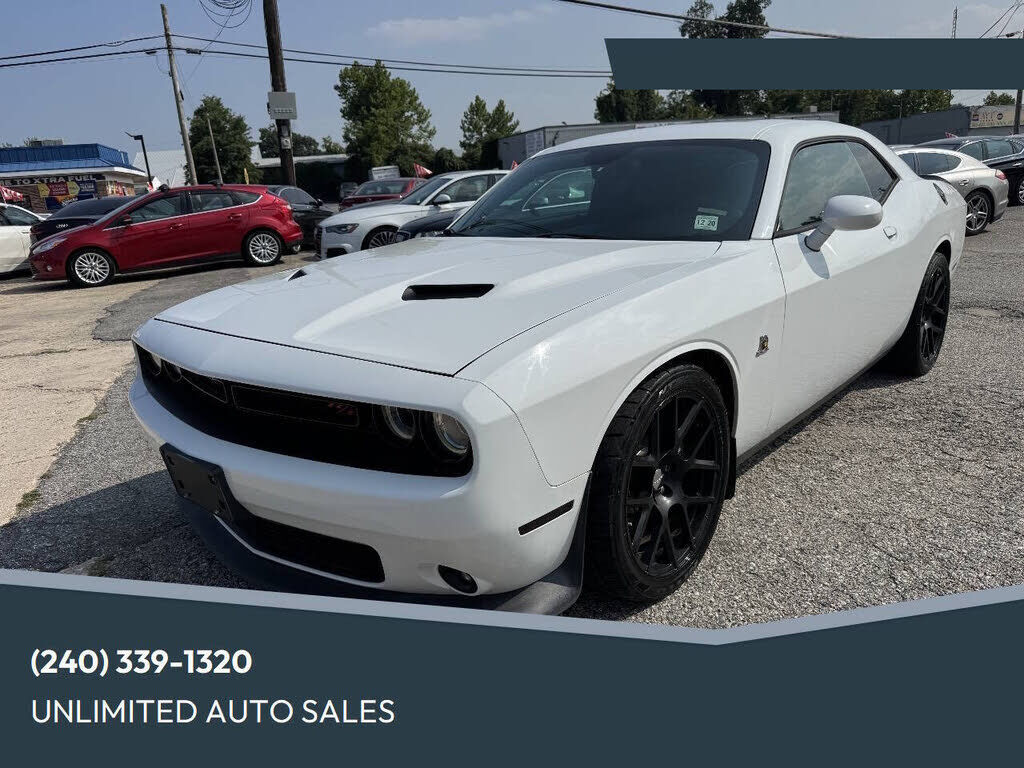 2015 DODGE Challenger