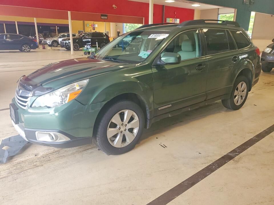 2011 SUBARU Outback