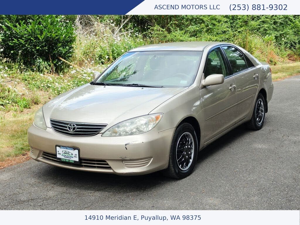 2005 TOYOTA Camry