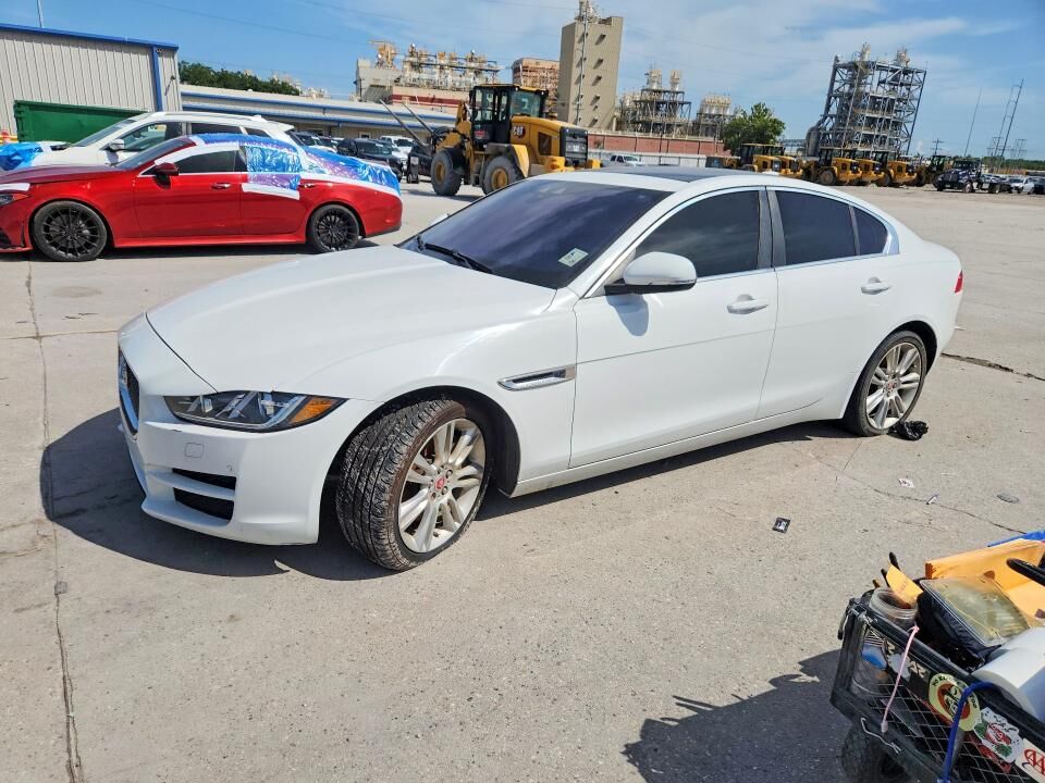 2019 JAGUAR XE