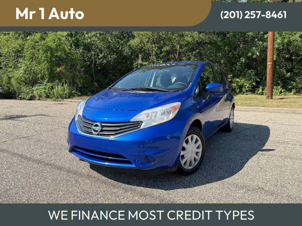 2016 NISSAN Versa