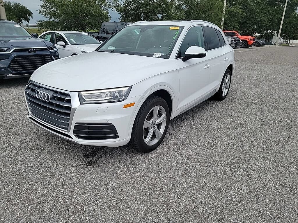 2020 AUDI Q5
