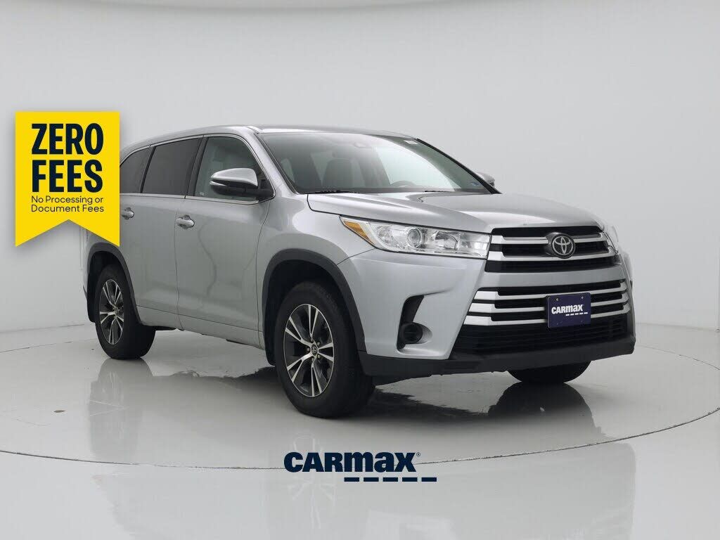 2017 TOYOTA Highlander