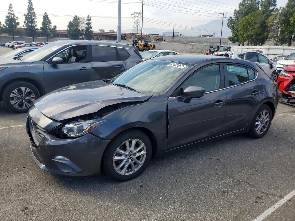 2014 MAZDA Mazda3