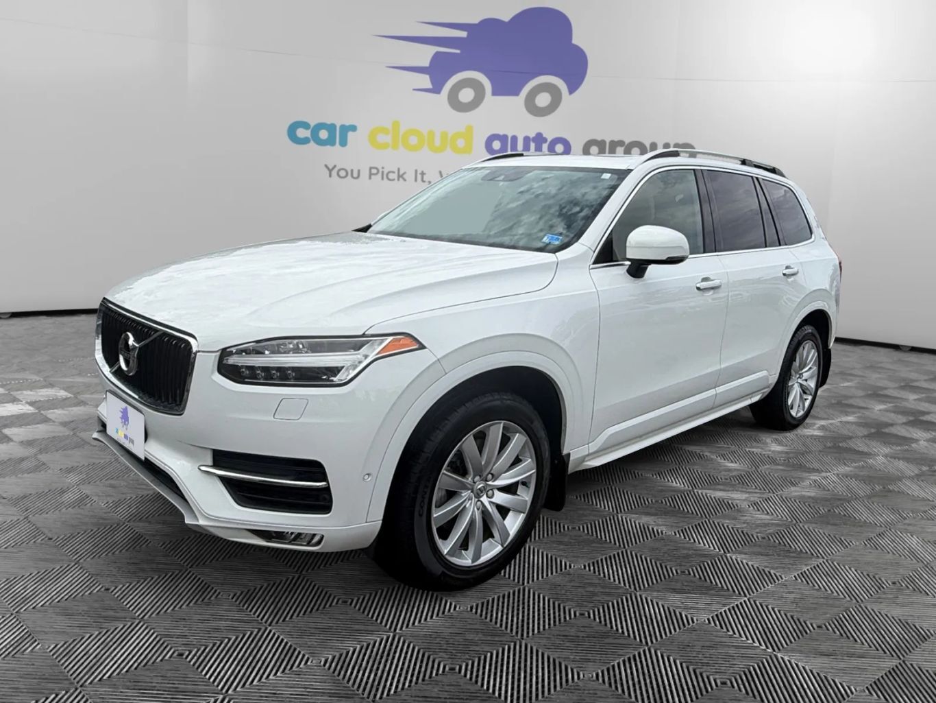 2016 VOLVO XC90
