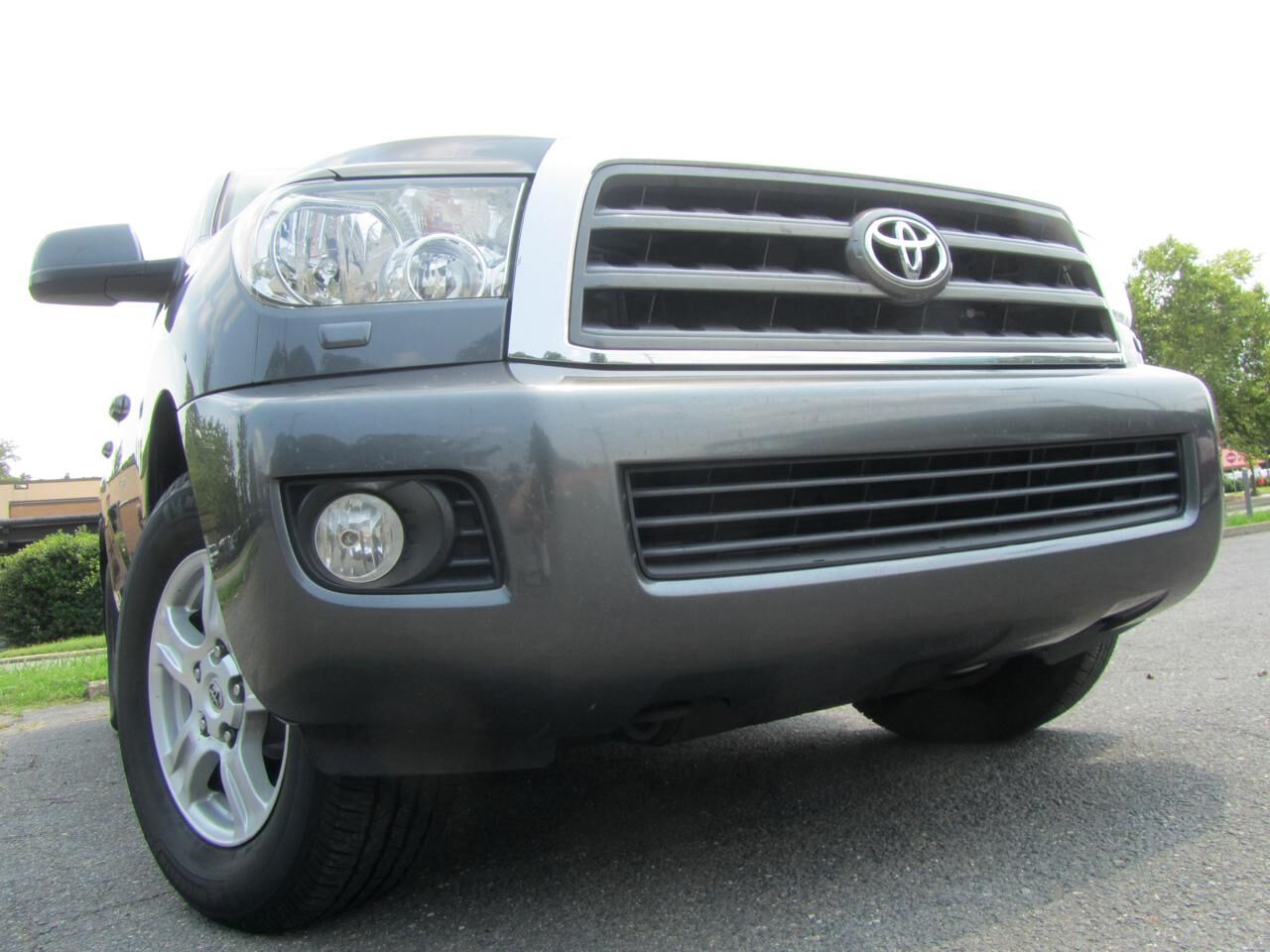 2011 TOYOTA Sequoia