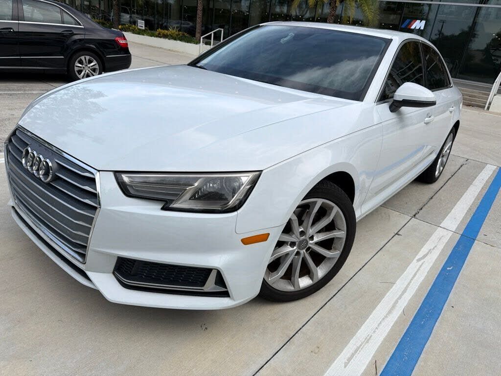 2019 AUDI A4