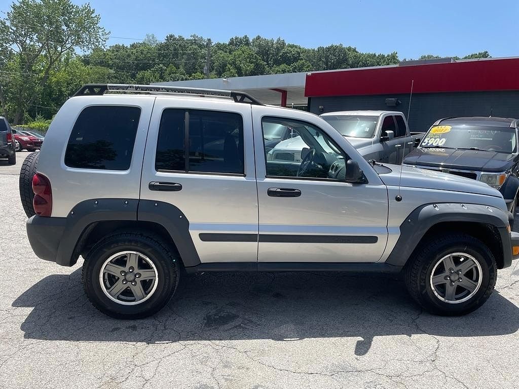 2006 JEEP Liberty
