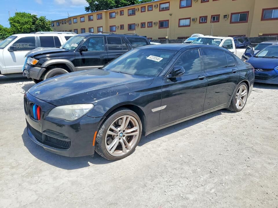 2013 BMW 7 Series