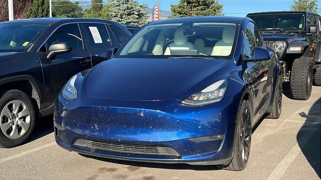 2021 TESLA Model Y