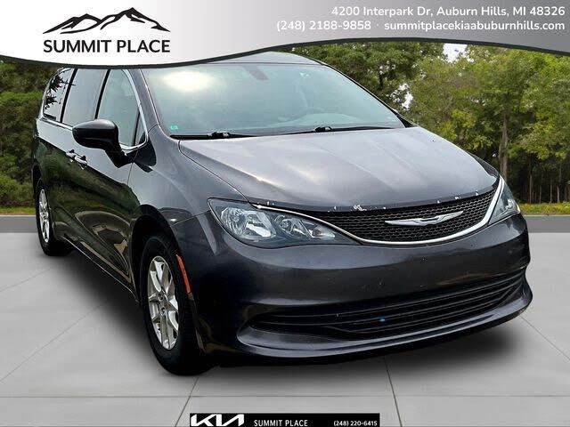 2017 CHRYSLER Pacifica